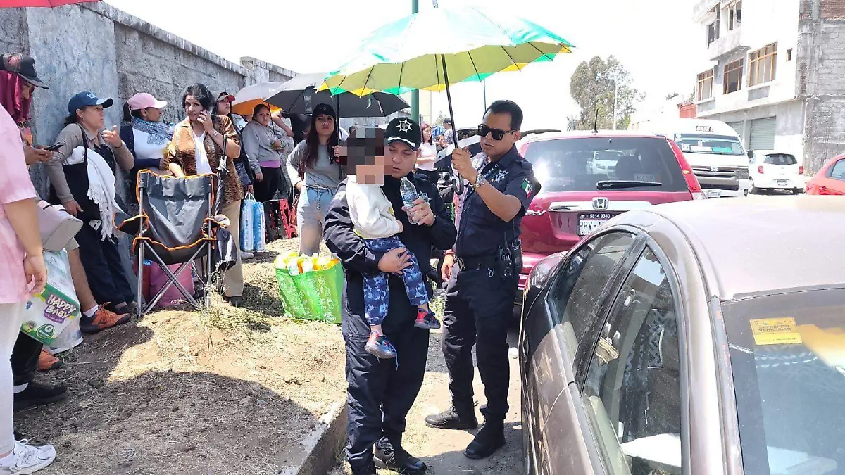 niño rescatado por la guardia civil