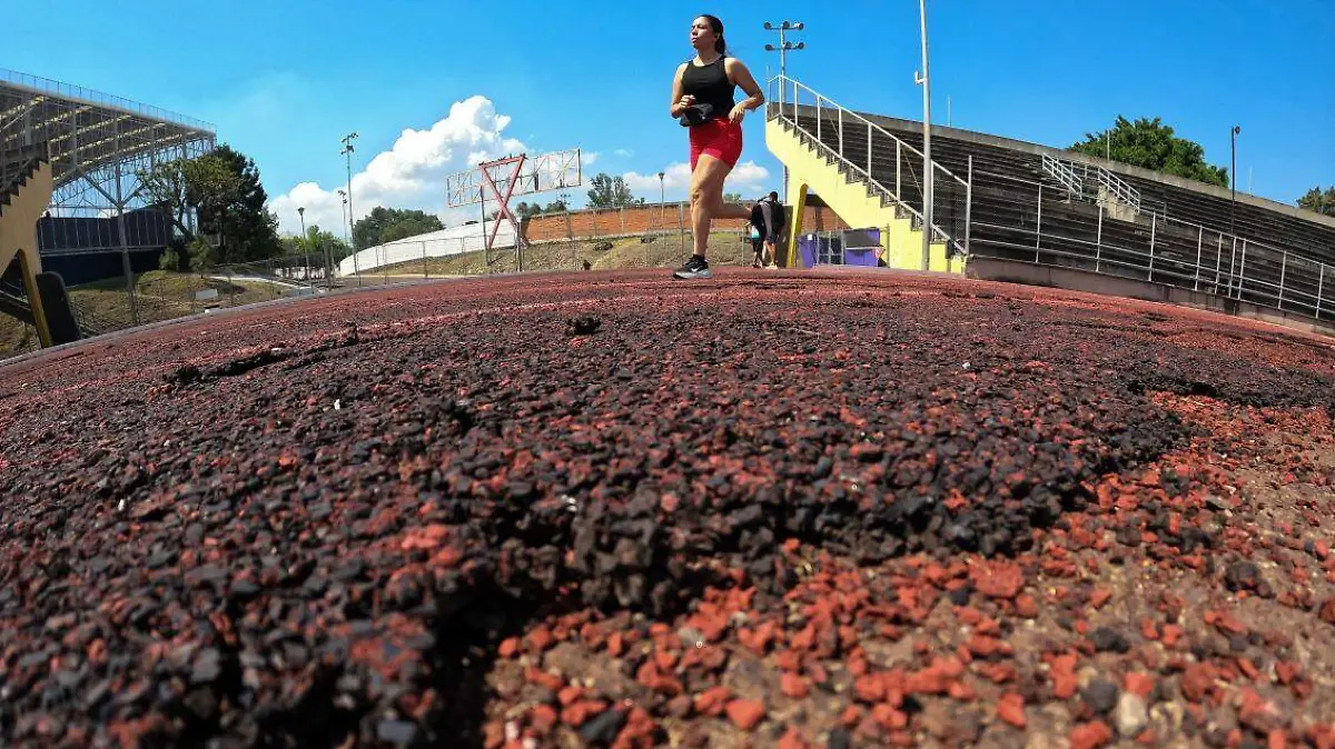 Pista de Atletismo en el Venustiano Carranza (1)