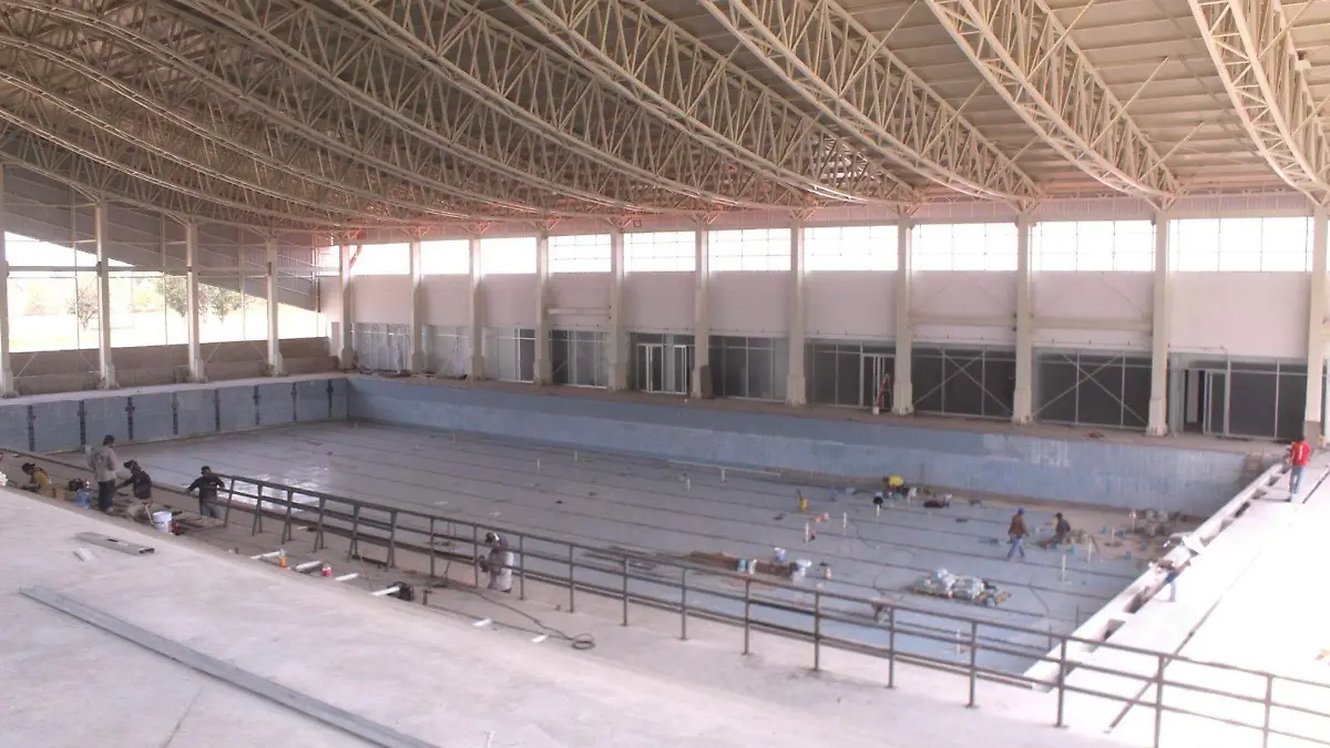 alberca olimpica umsnh