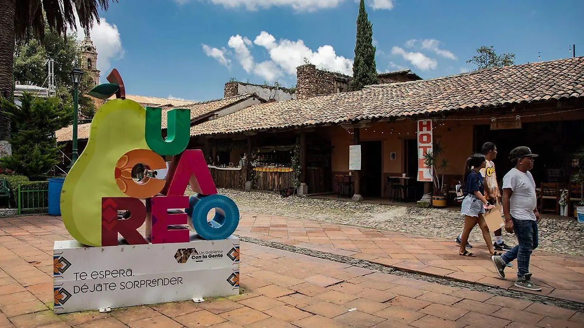 Letrero del municipio de Ucareo