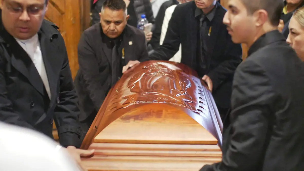 Exequias Carlos Garfias Merlos (1)