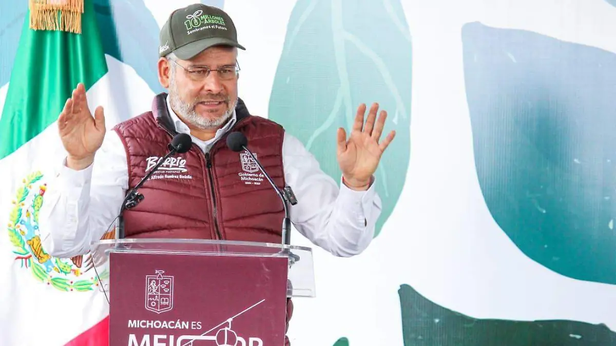 Alfredo Ramírez Bedolla Gobernador