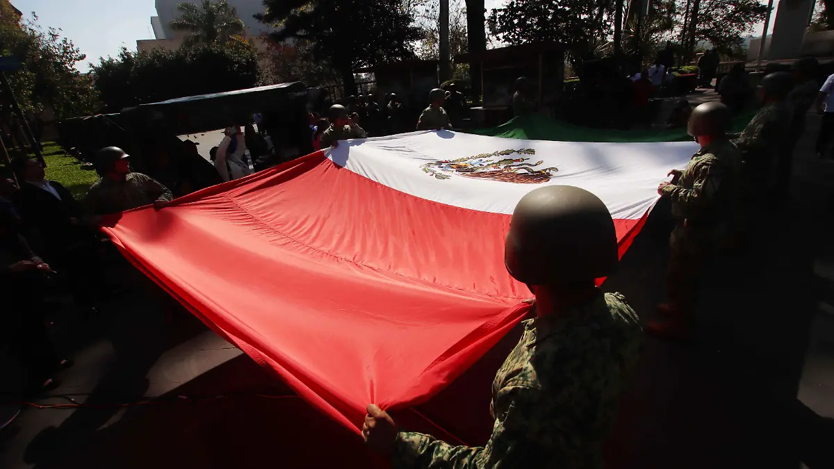 Bandera México-24feb-ricardo (2)