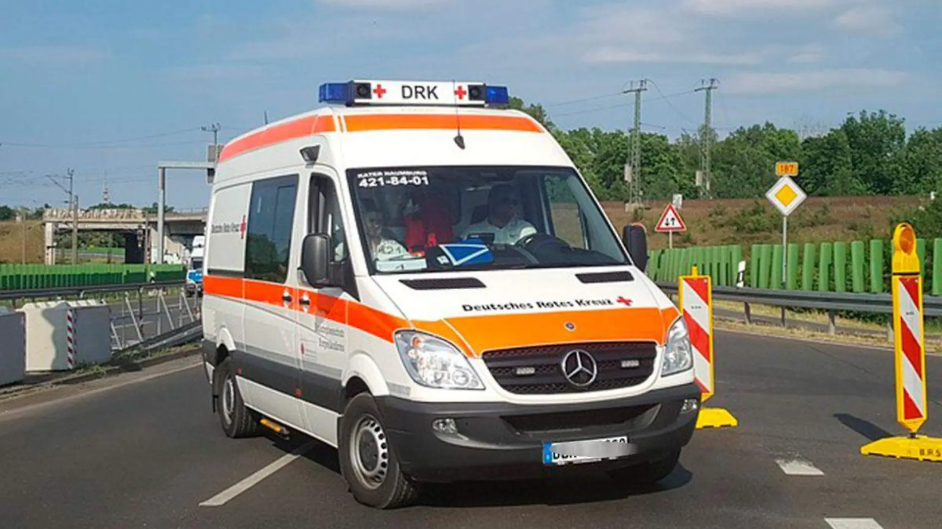 ambulance-2920909_640