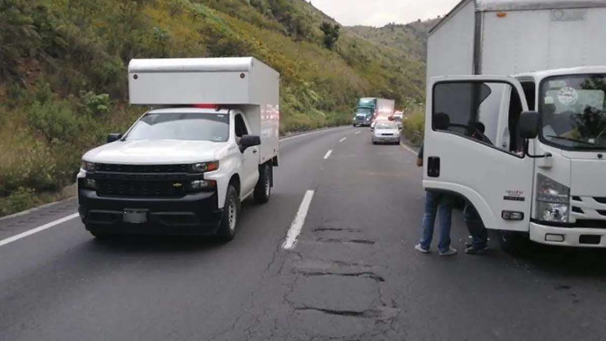 Baleados en carretera2