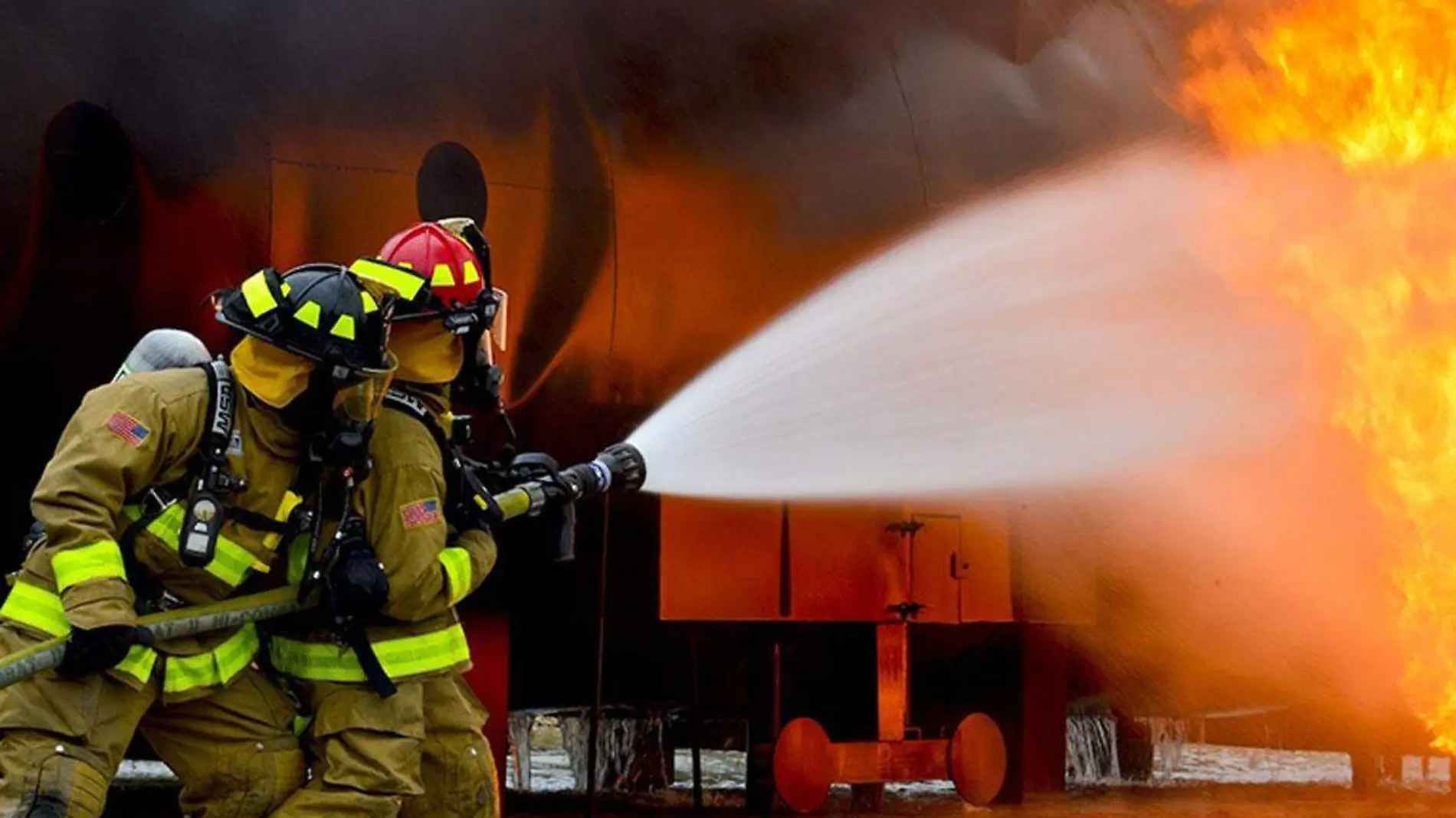 Incendio-de-trailer-cerca-del-puente-metlac