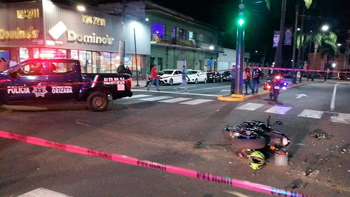 Pareja-se-accidenta-en-Orizaba