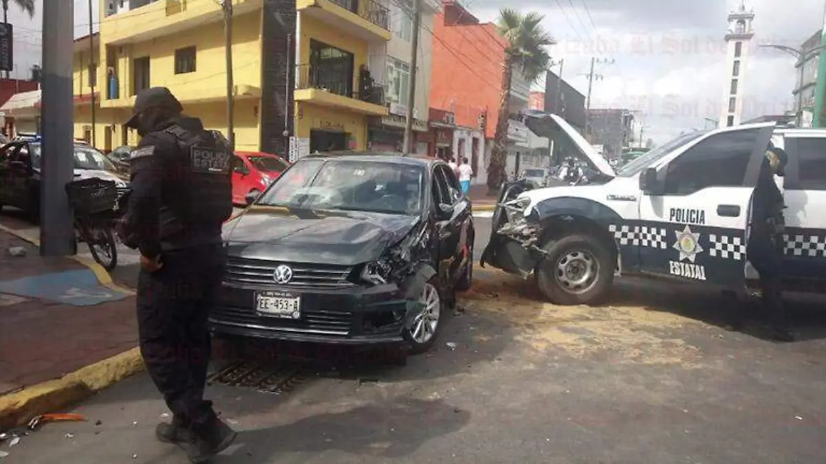 Choque entre auto y patrulla de la SSP
