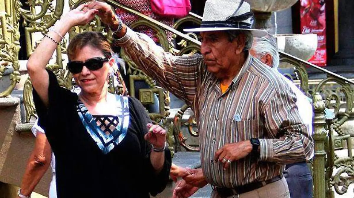 Al volver la ciudad al semáforo naranja, se retomaron las actividades culturales en espacios públicos 2