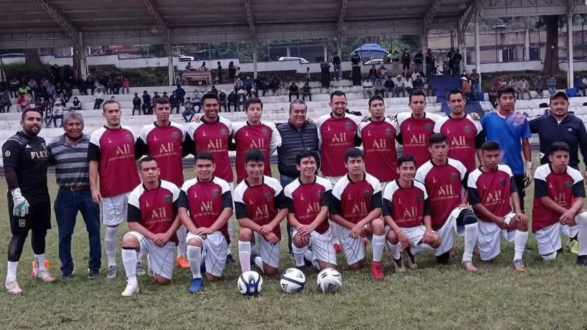 Promover el deporte en La Perla para unir familias y alejar a jóvenes de adicciones