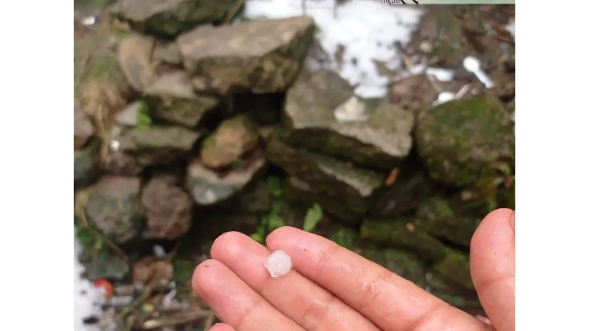 Cae granizo en la Perla Veracruz