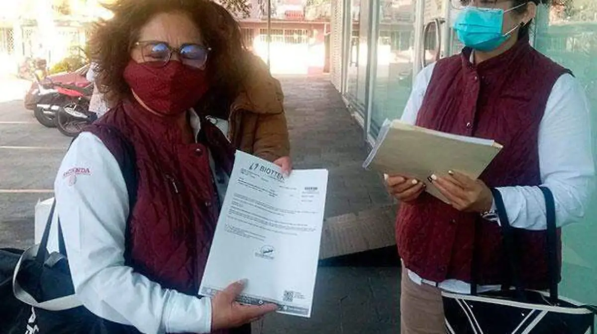 Cuatro trabajadoras del SAT en el Módulo de Orizaba, denunciaron ante los medios de comunicación su despido injustificado