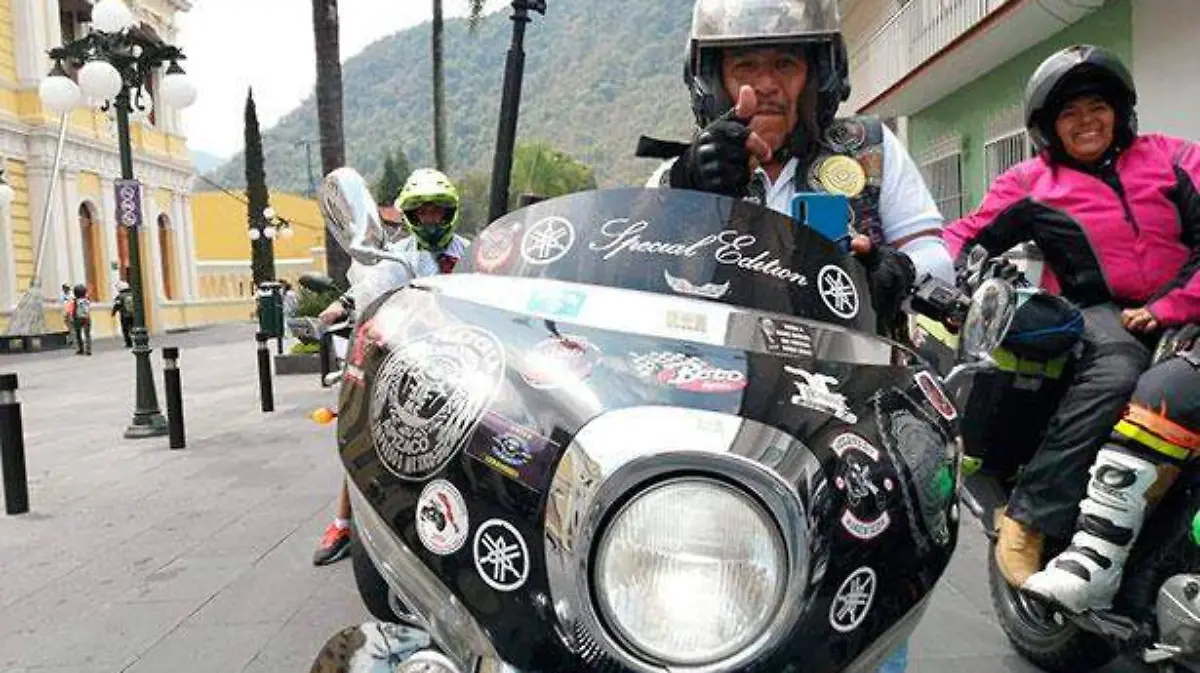 moto2
