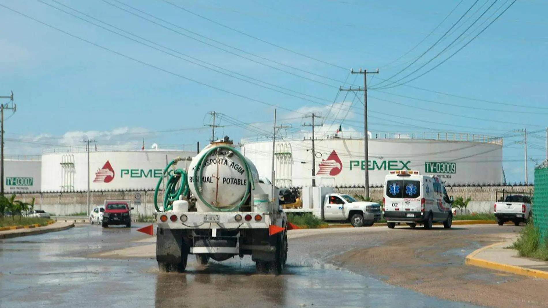 Refiner+ia-Dos-Bocas-Carlos-Canabal-CO