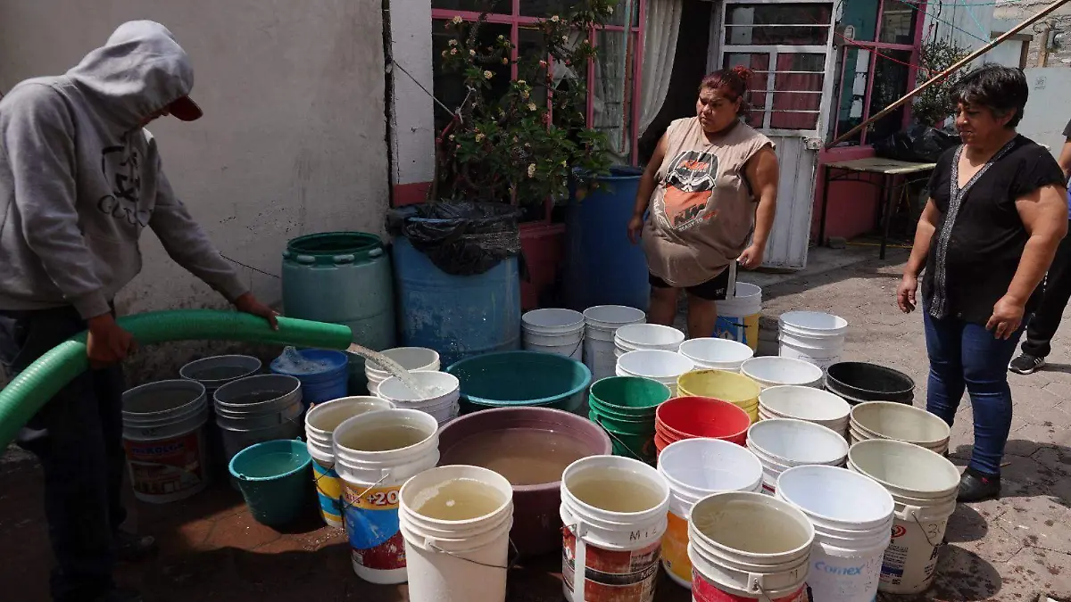 924849_Desabasto agua Iztapalapa -07_web (1)