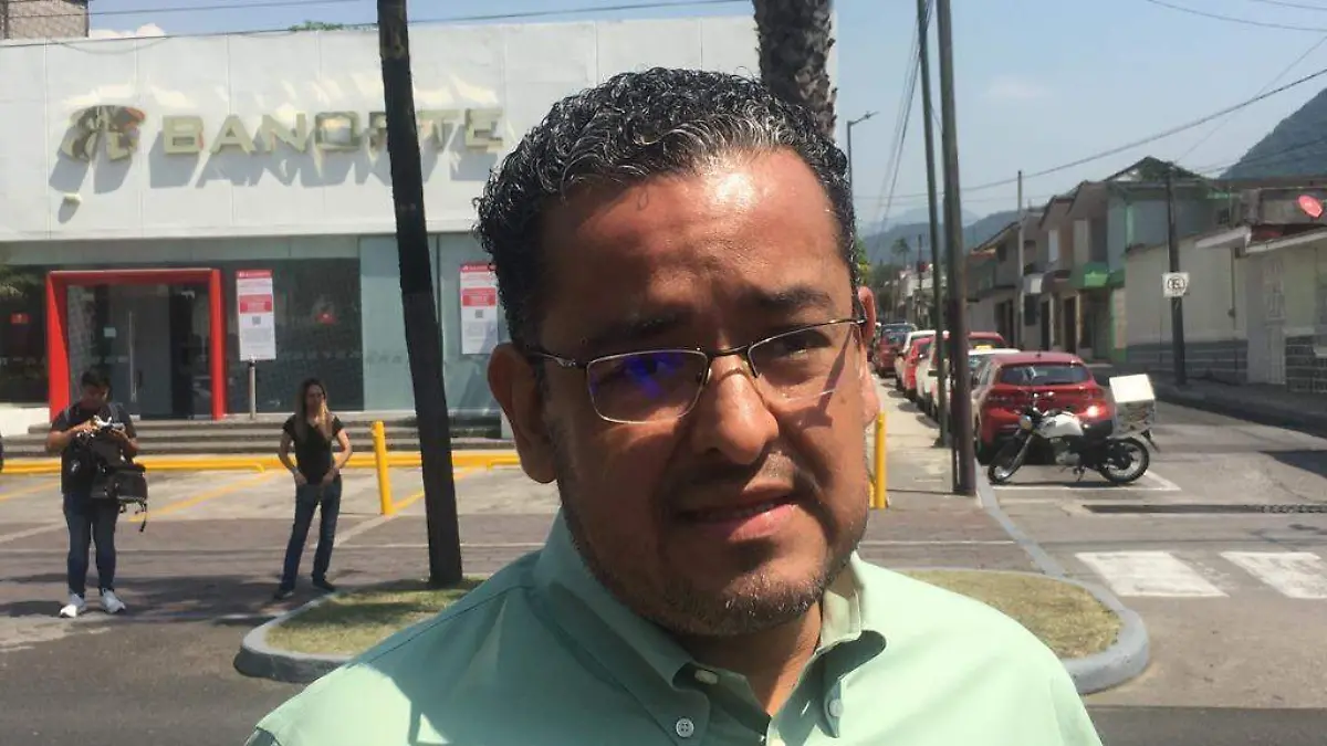 Reducción de jornada laboral afectará a pequeños empresarios