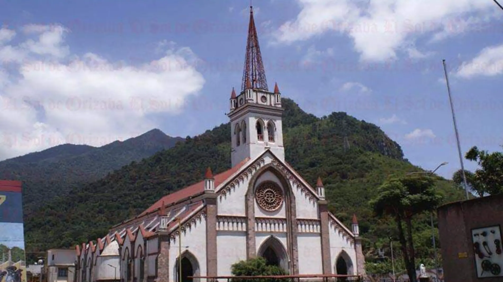 Parroquia del Sagrado Corazón de Río Blanco