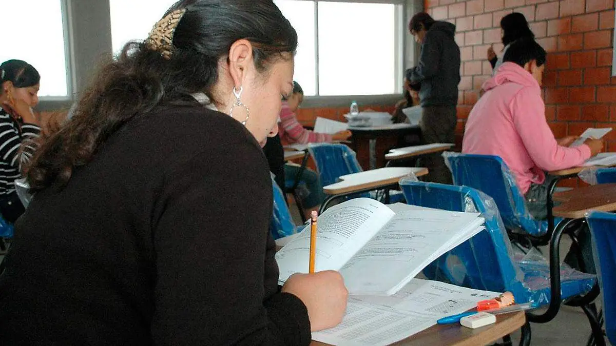 211493_Examenes1_web