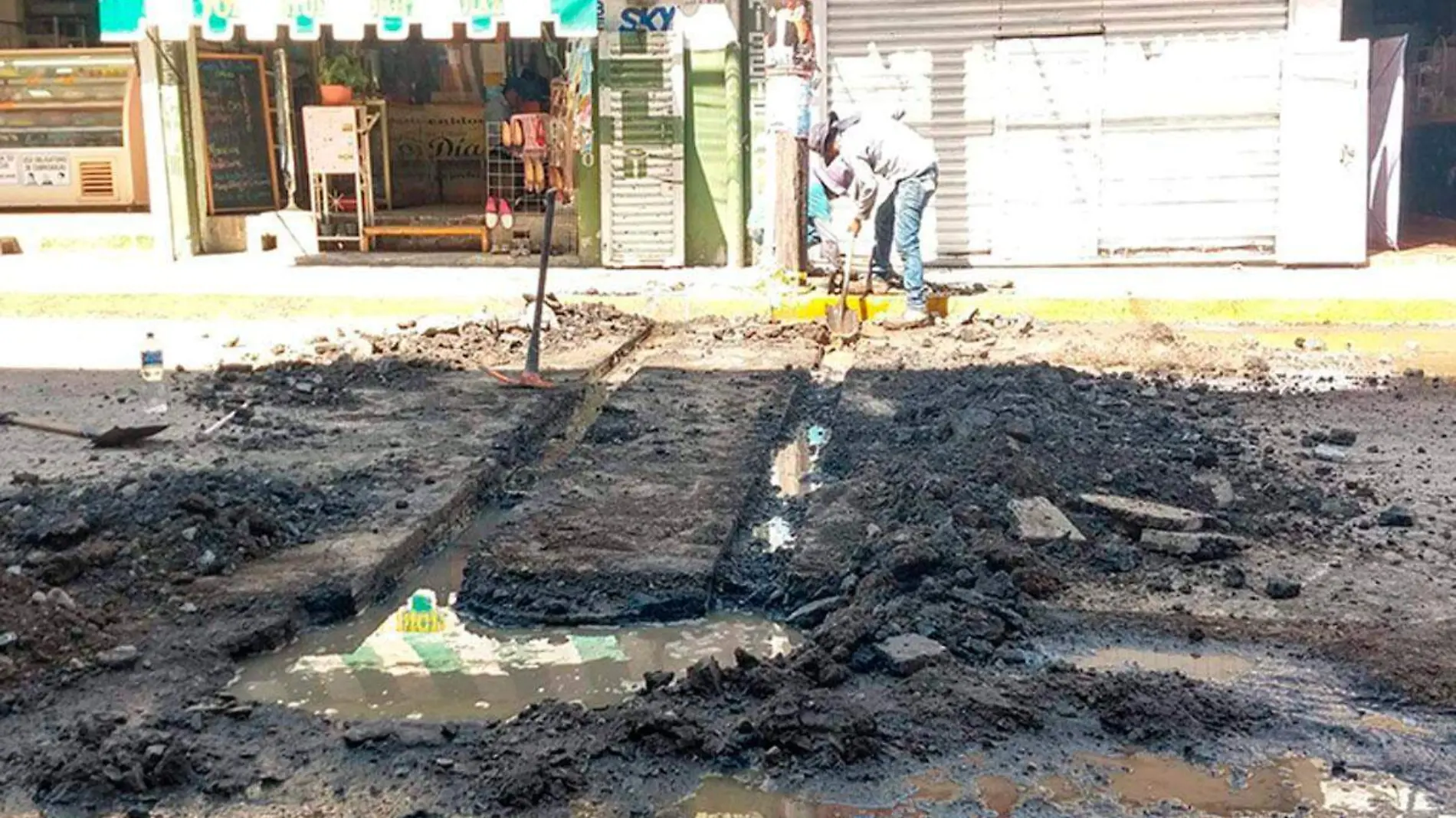 Obra-de-agua-en-Ciudad-Mendoza