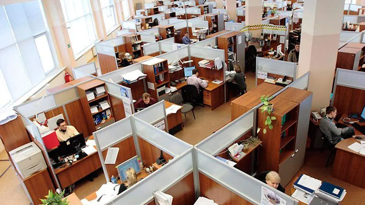 office-95311_640