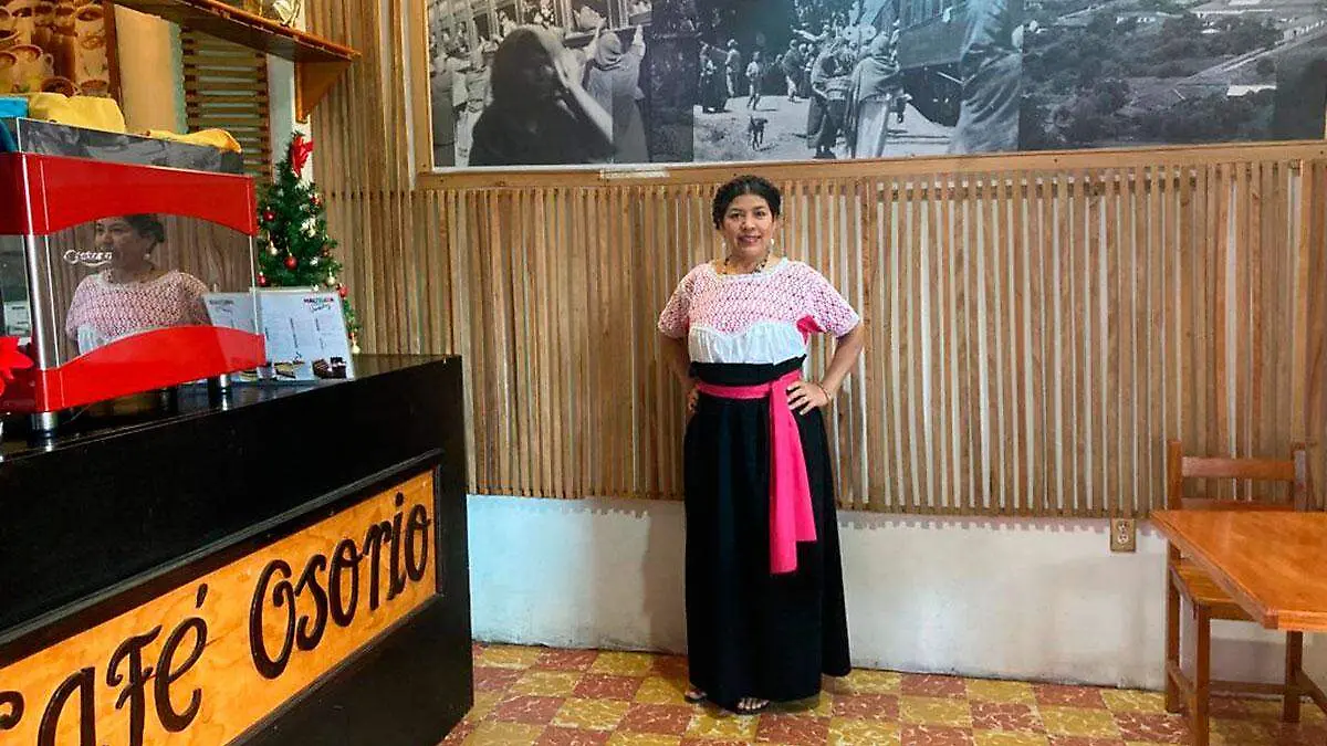 Miguel Galo, diseñador y miembro organizador de este desfile, comenta que el objetivo de este evento es resaltar la originalidad, belleza y hechura de los trajes típicos