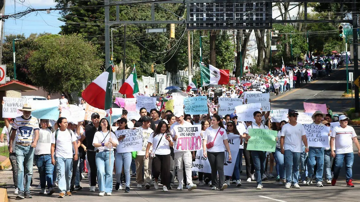 Poder Judicial de la Federación-marcha-protesta-ricardo04 (1)