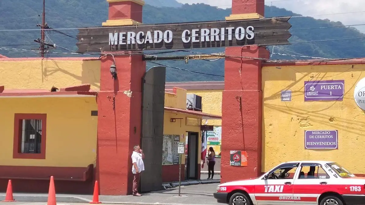 mercado cerritos