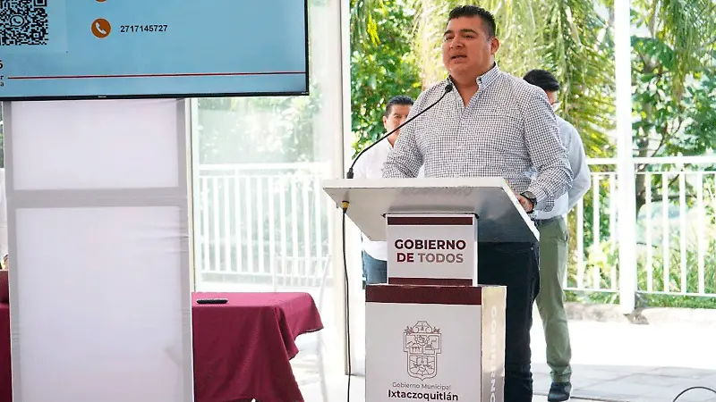 Feria-del-Empleo-en-Ixtaczoquitlán-3