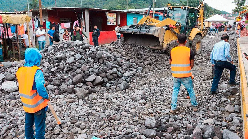 Obras-en-Ixtaczoquitlán-2