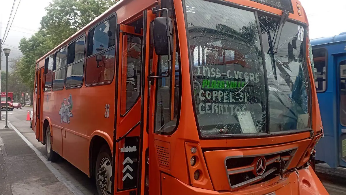 b4ff00b4-3fd2-4f2d-973e-0f94039c4f3c