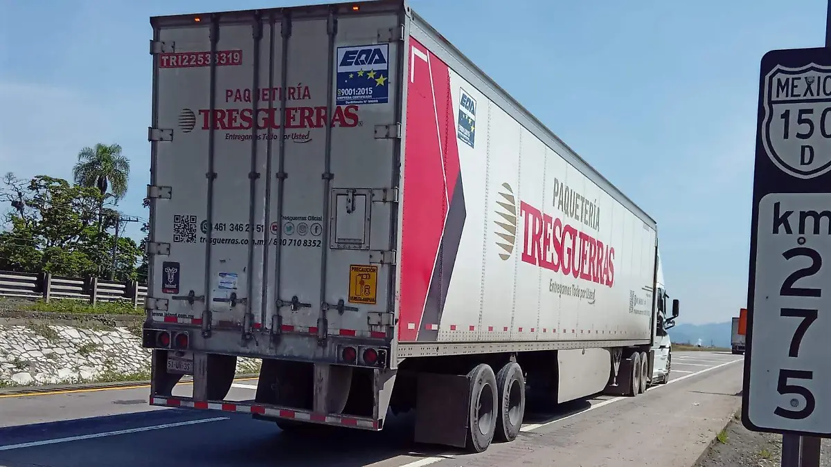 41ca9eb1-e8ea-422c-b8e3-a5d4bda1a11e