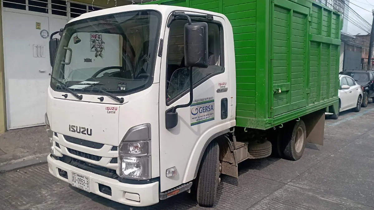 c6078e9b-9ff8-4421-8a41-9848bae15d6e