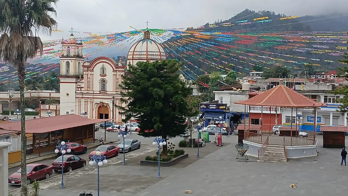 Cabecera Municipal La Perla