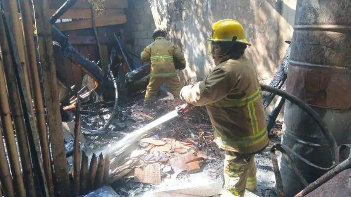 Narda y Olivia, mujeres bomberas, heroínas de verdad