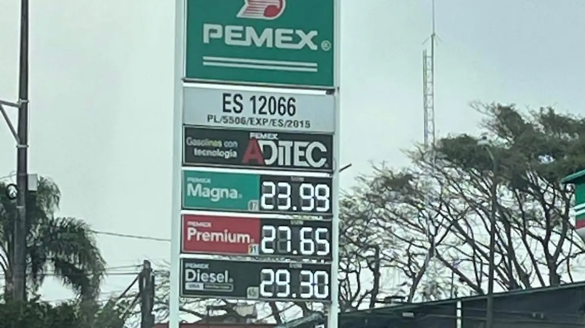 Estación de servicio Plaza Espinal