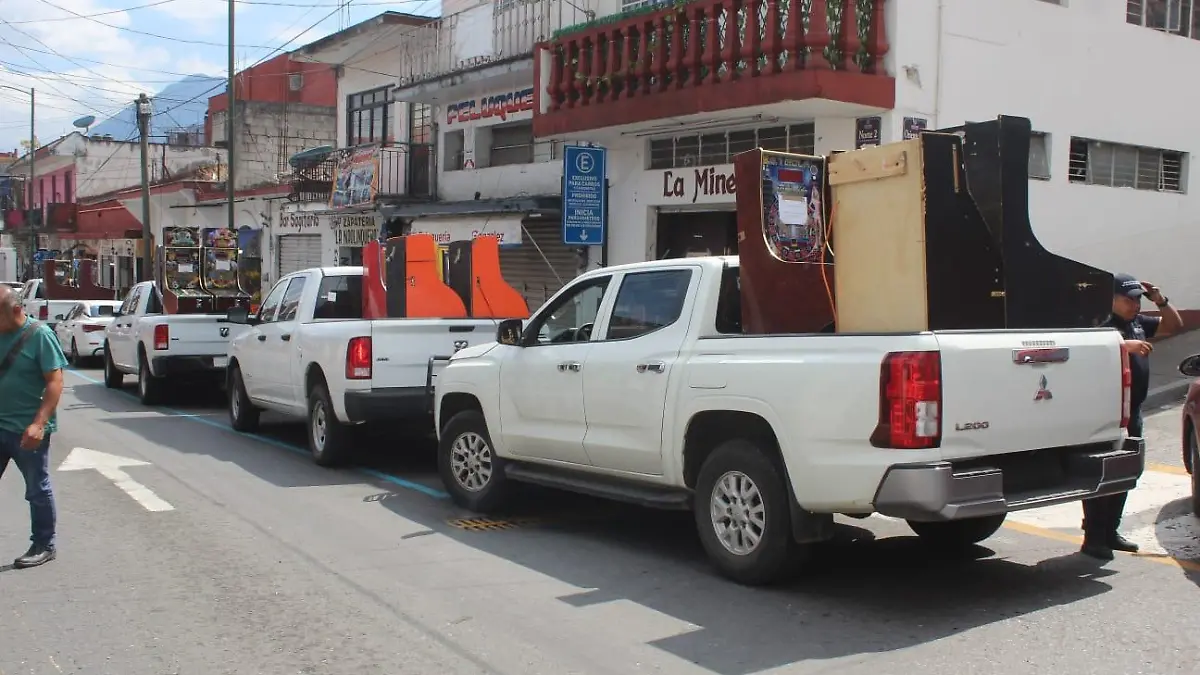 6a18dc86-e120-4eda-adb6-b246050f798e