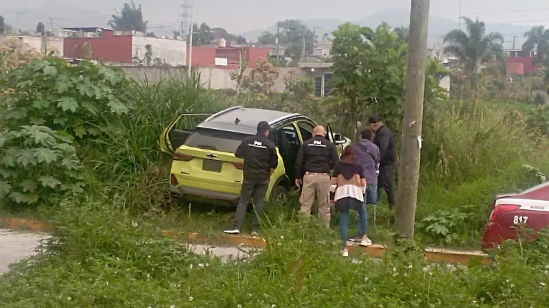  Acribillan a balazos a líder taxista en Ixhuatlancillo