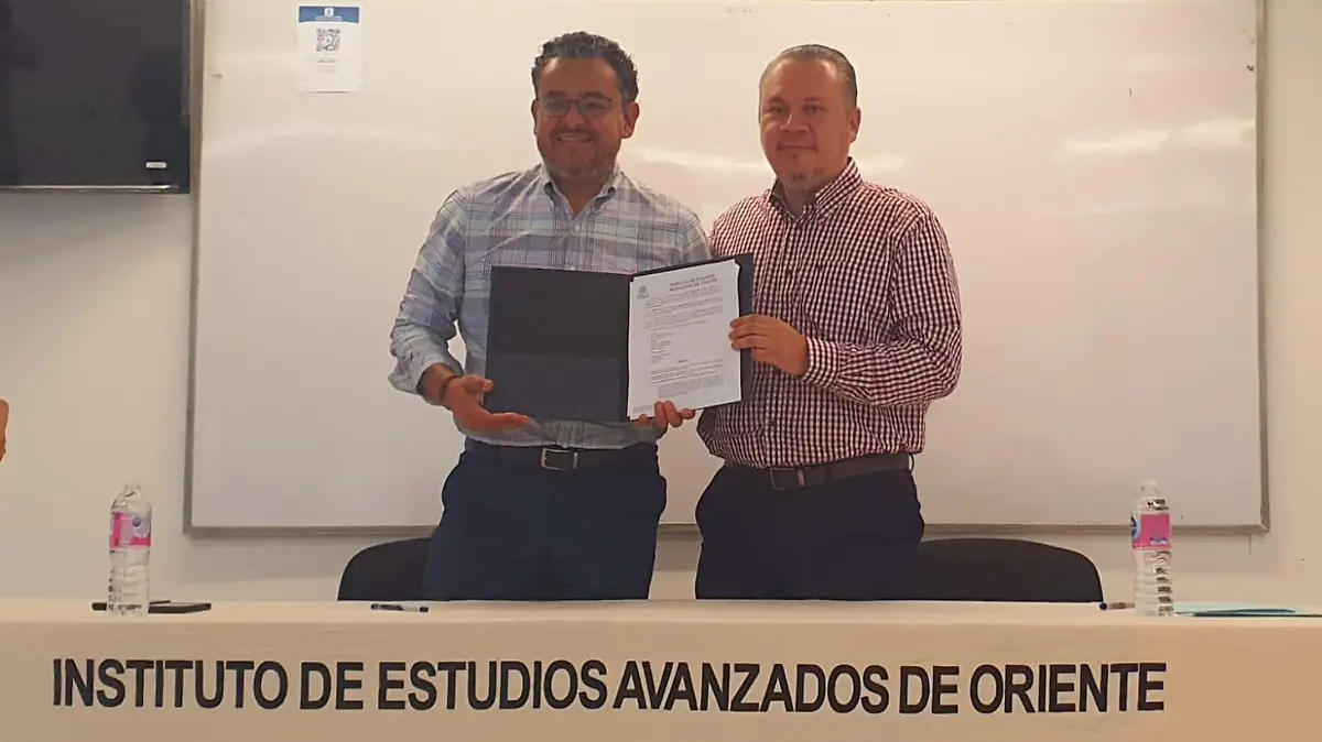 Firman convenio CROM-Idea de Oriente