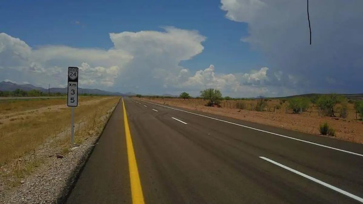 carretera... cortesia sct