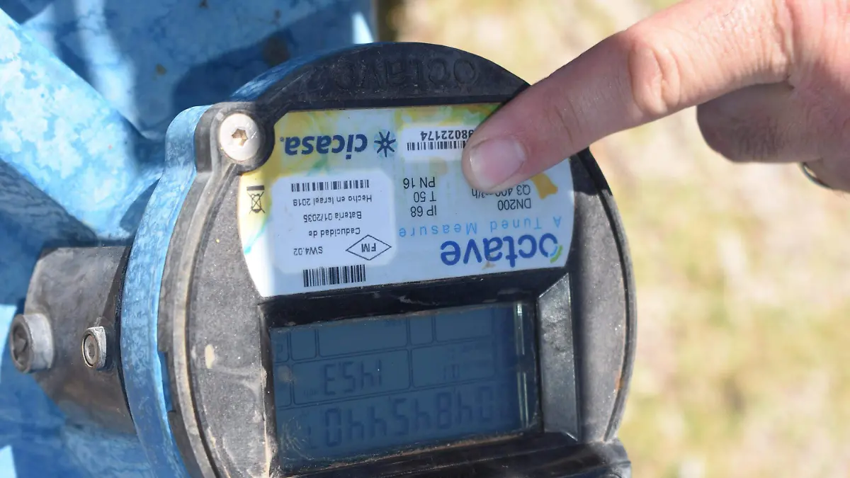 DEUDA FOTO DE JAVIER 