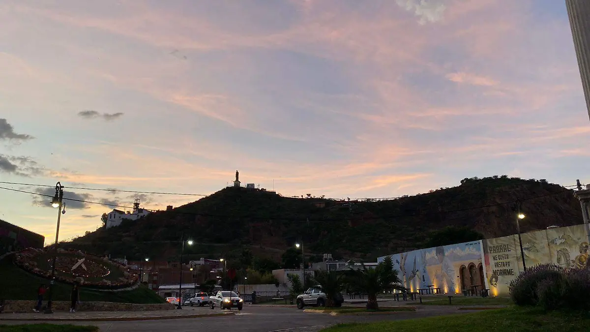 FACHADA... Foto Marcos Merendón El Sol de Parral