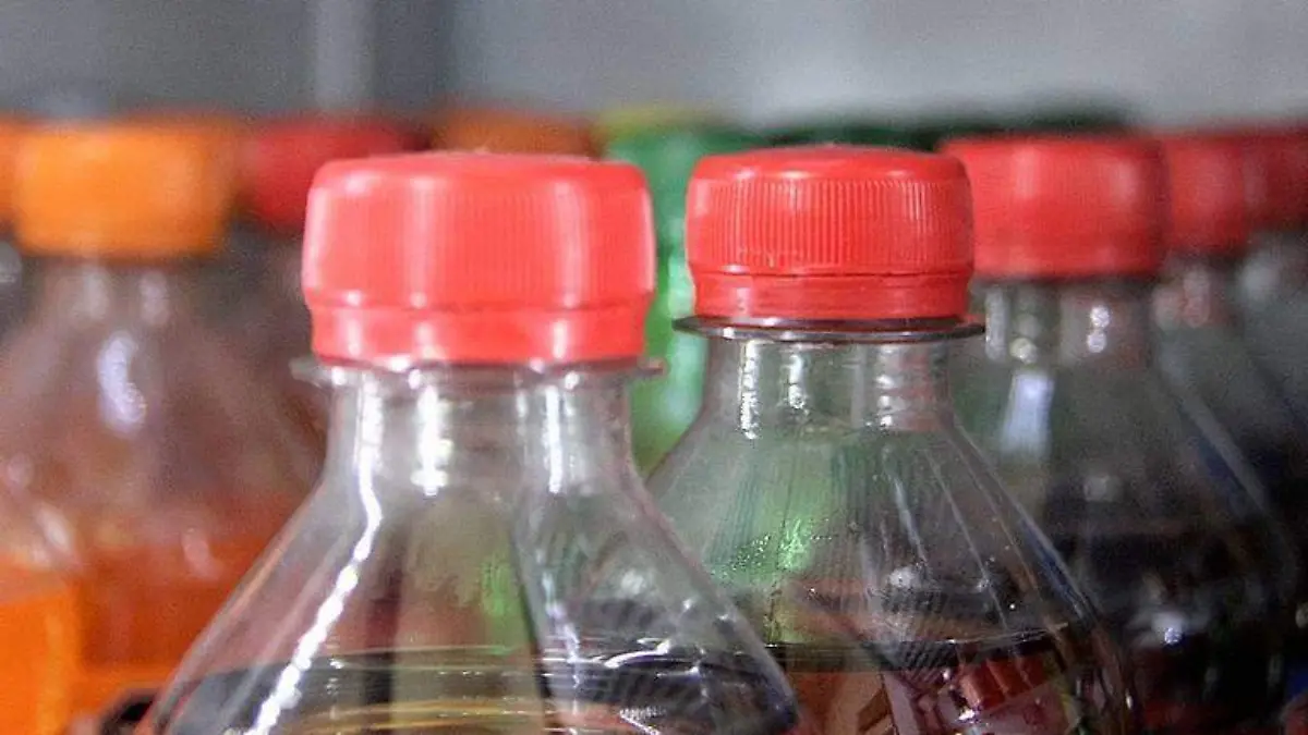 REFRESCOS1... KARLA BARBA EL SOL DEL CENTRO