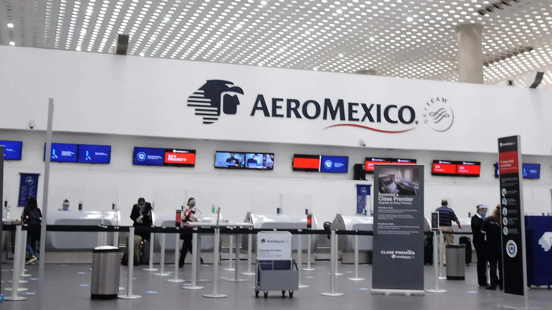 AEROMEXICO8