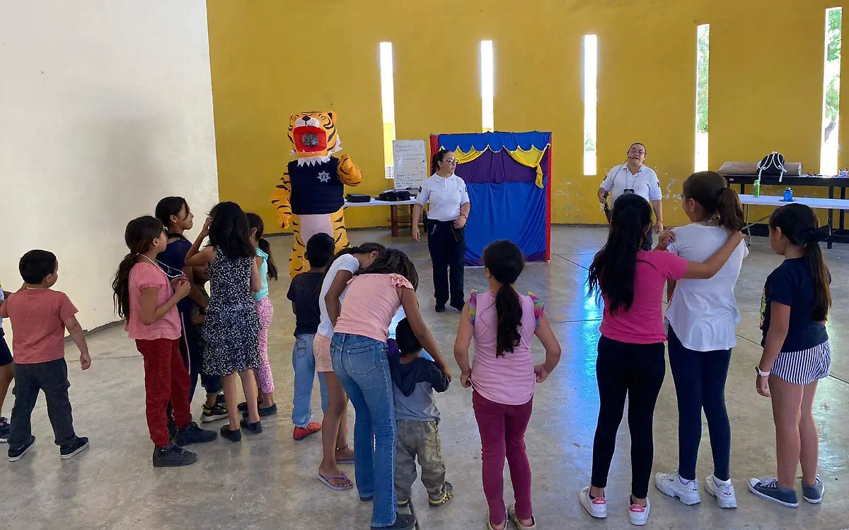 VERANEADA 3 - CARLOS ADRIAN