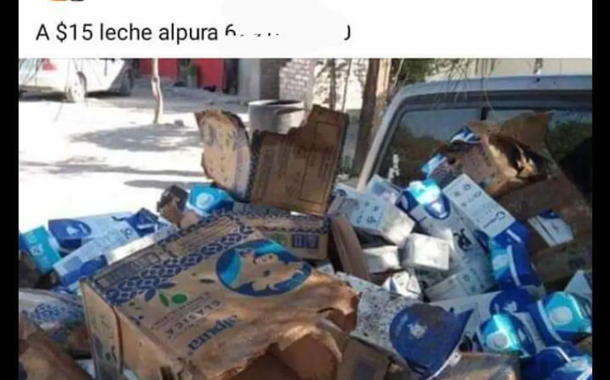 Venden cajas de leche de camión volcado en Jiménez