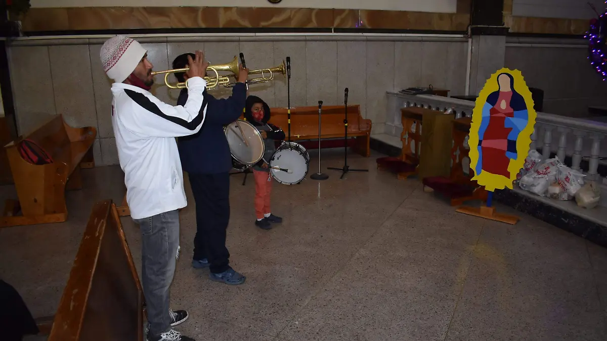 banda 1 nota de javier