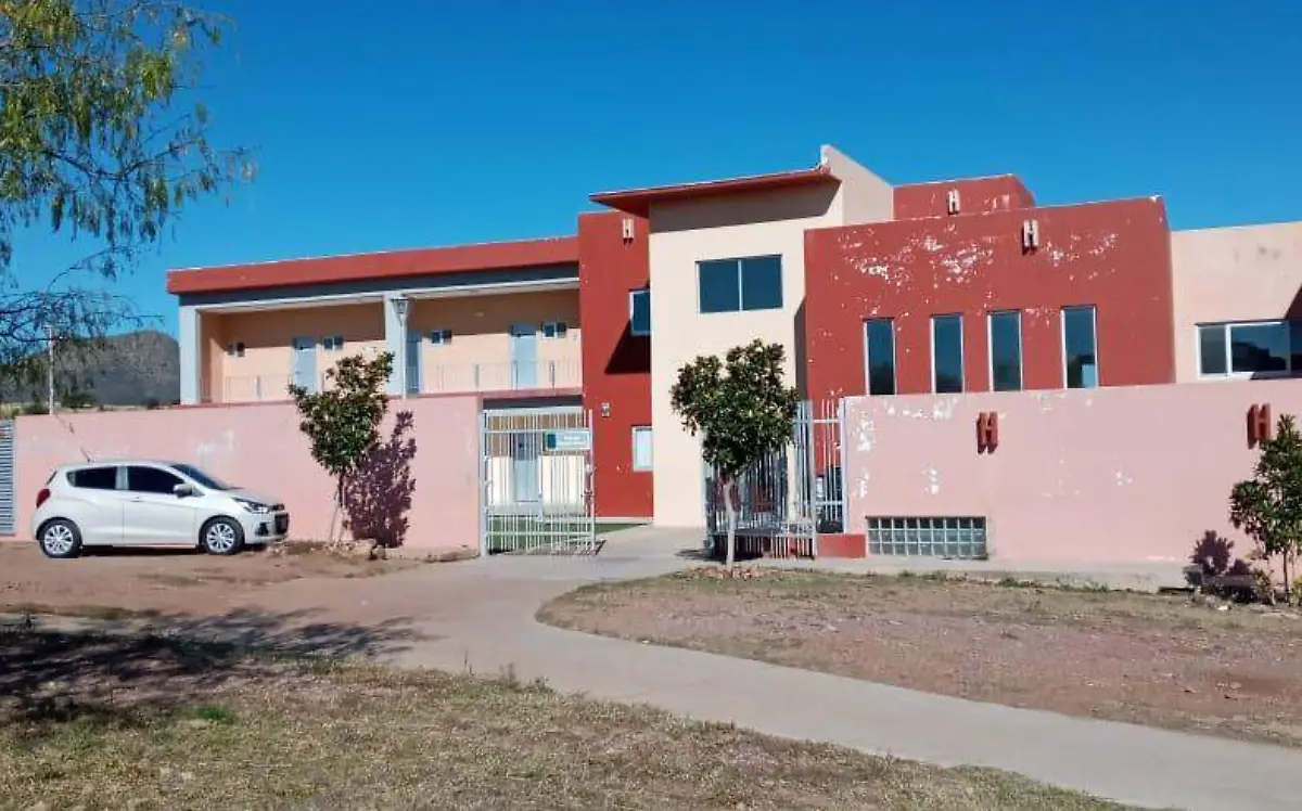ALBERGUE (1)