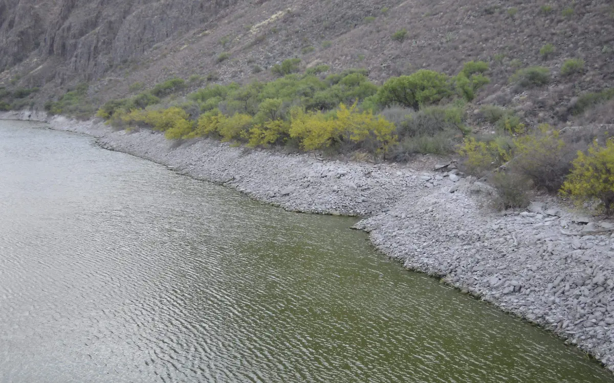 RIO SECO 2.. Disminuye nivel del Conchos