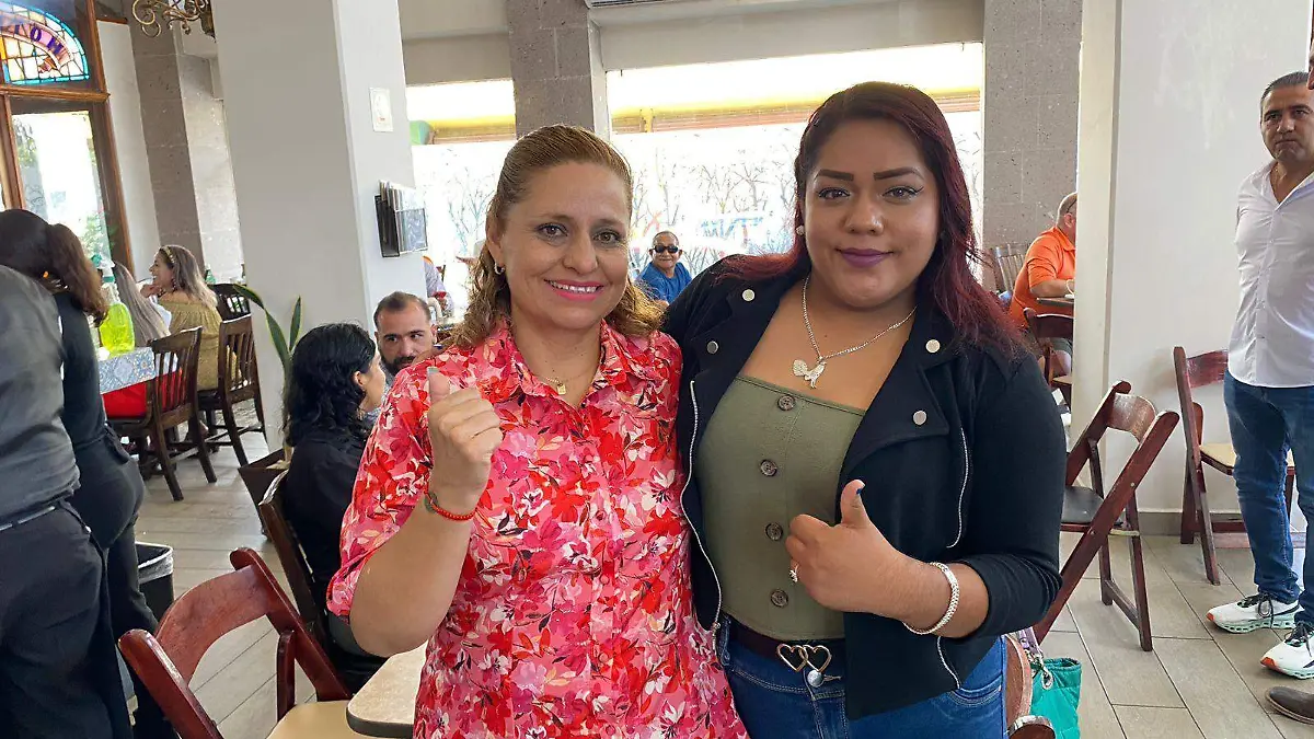 REPUBLICANAS - CARLOS ADRIAN