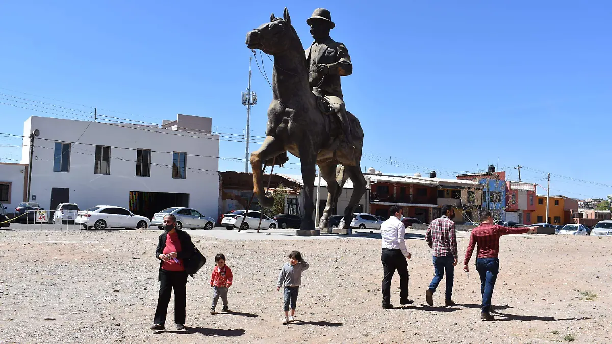 plaza 4 nota de javier